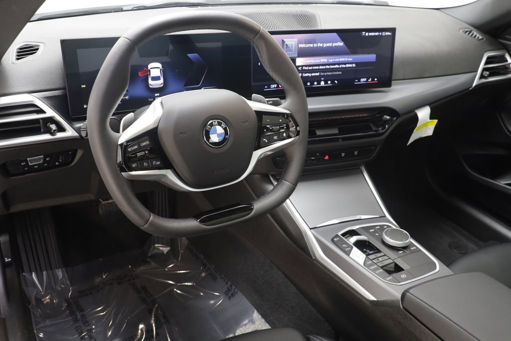 Certified 2025 BMW 230i xDrive Coupe w/ Convenience Package AWD/4WD image 7