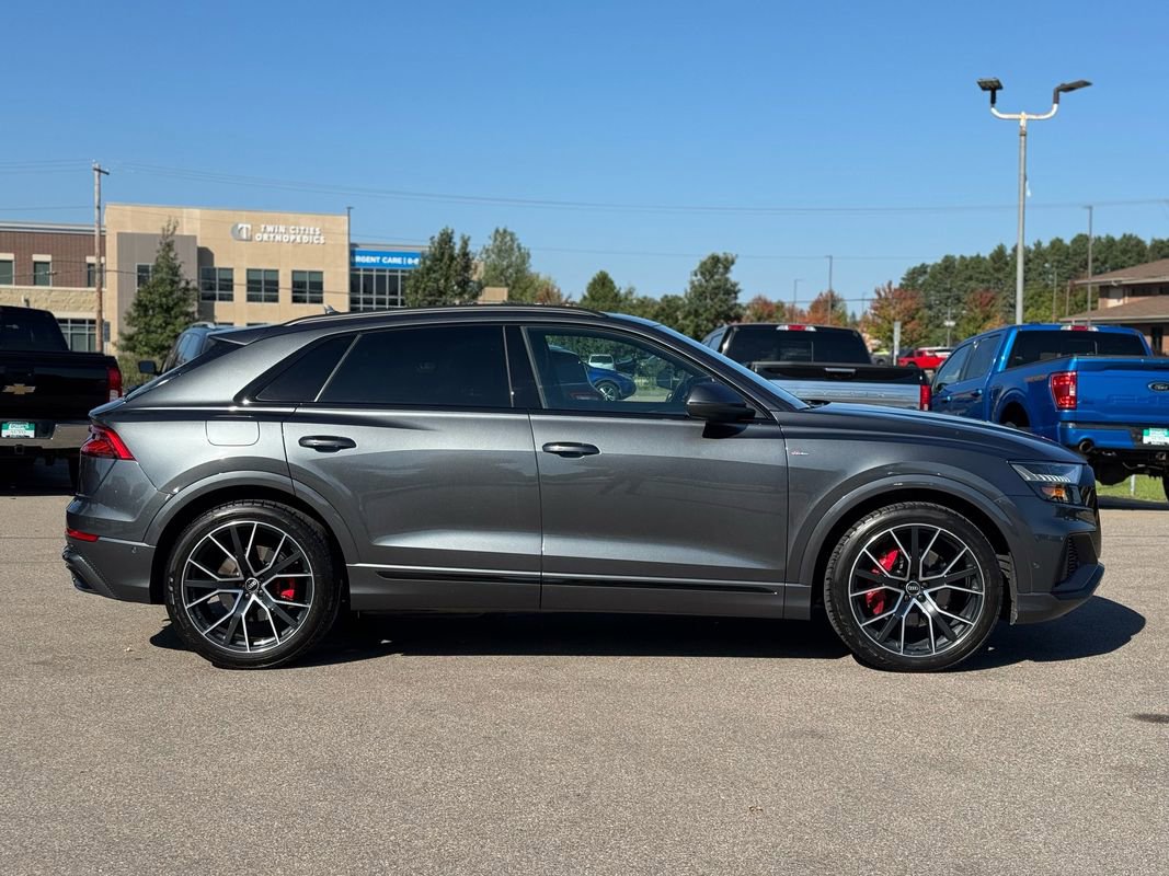 Used 2021 Audi Q8 Prestige image 9