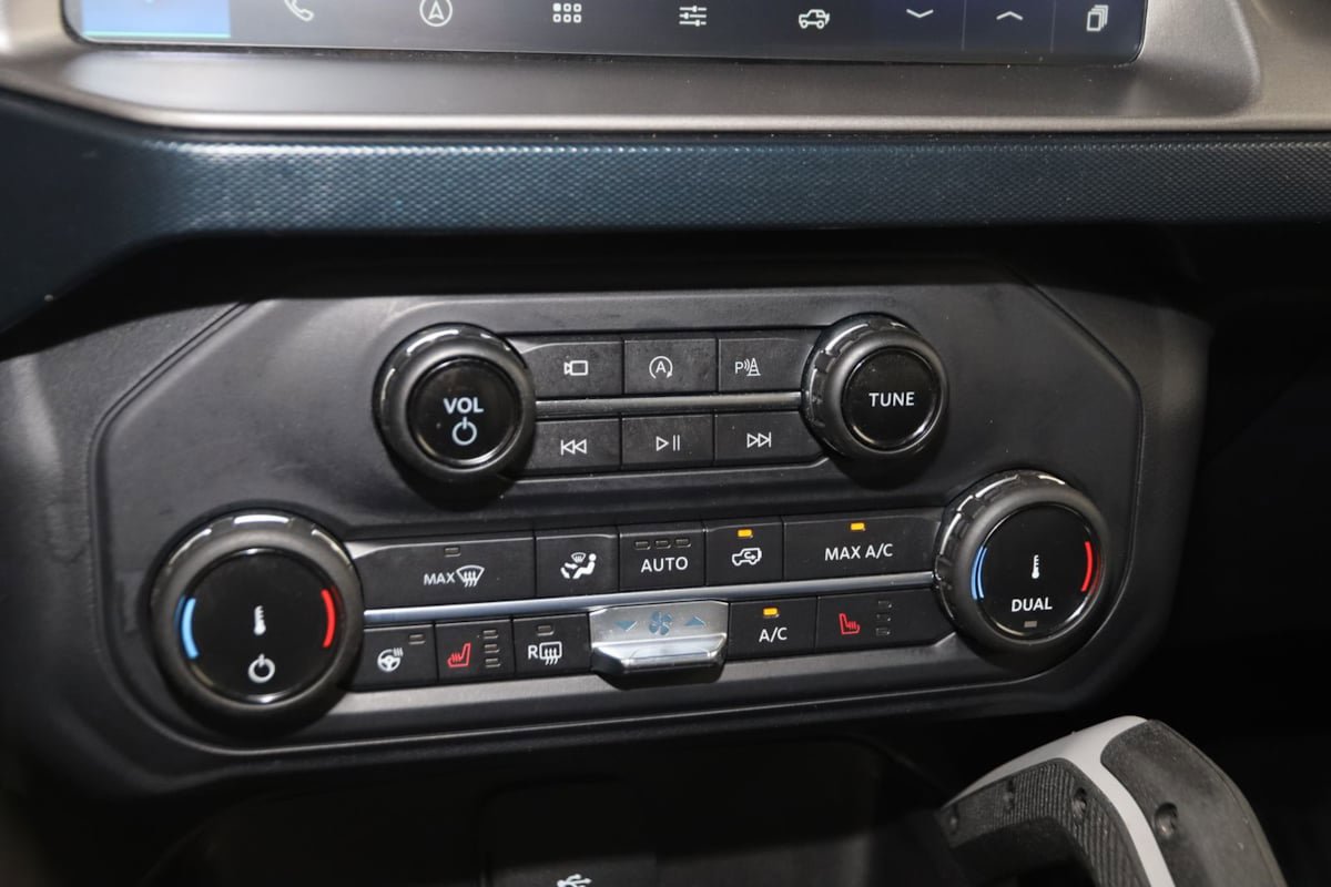 Used 2022 Ford Bronco Outer Banks AWD/4WD image 31