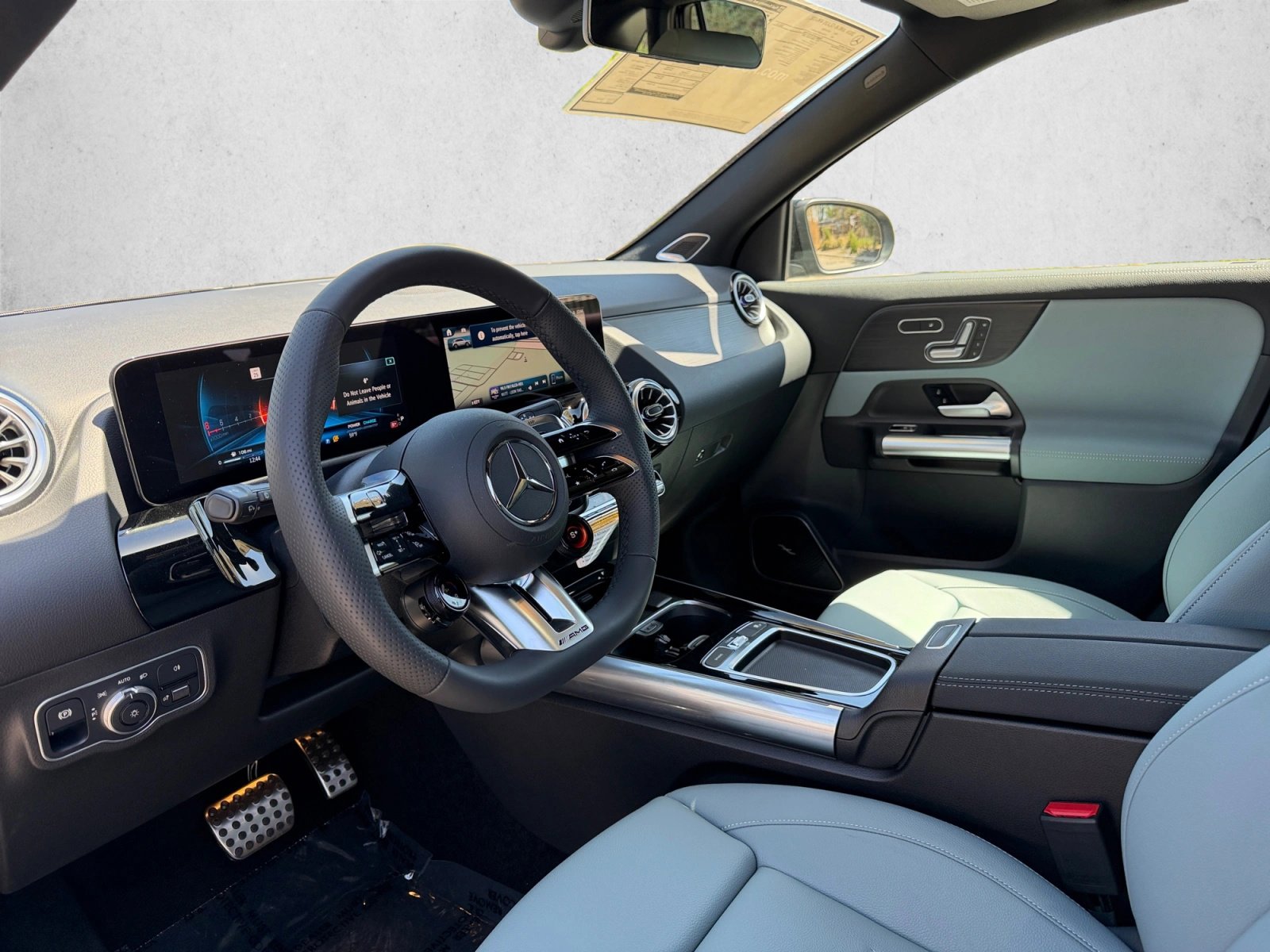 New 2026 Mercedes-Benz GLA 35 AMG 4MATIC image 11