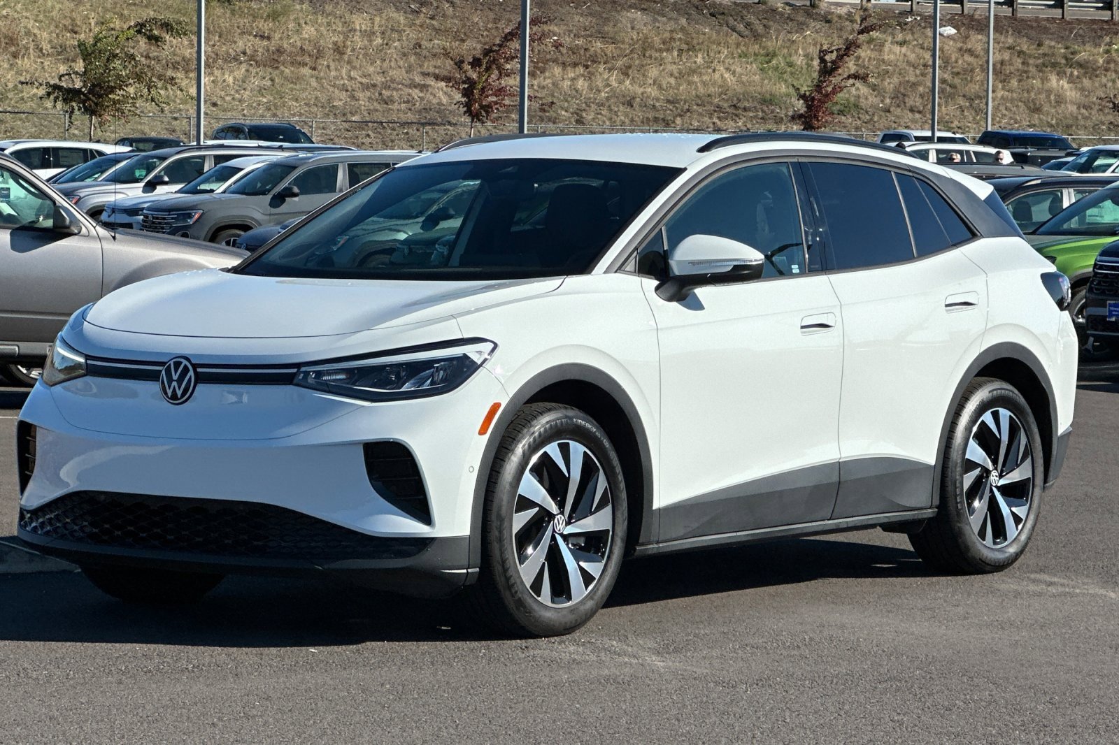 Used 2024 Volkswagen ID.4 2WD image 7