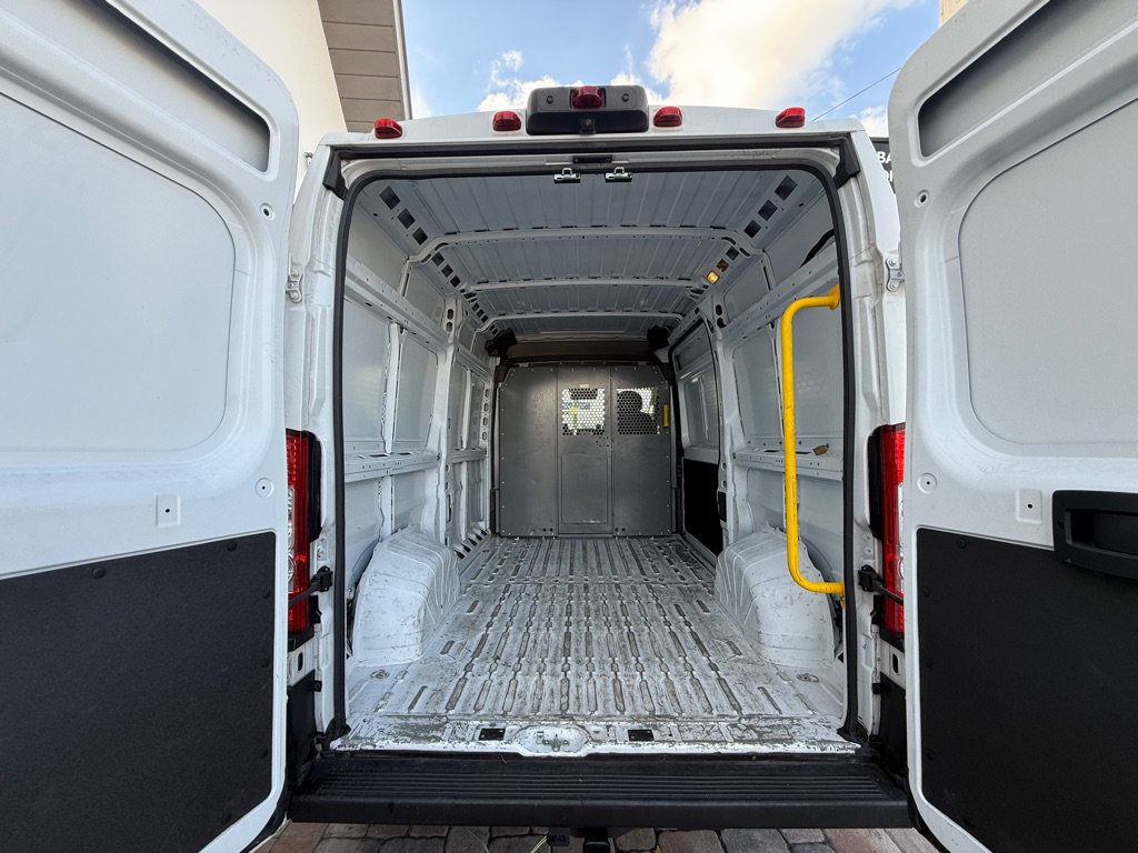 Used 2023 RAM ProMaster 2500 FWD image 16