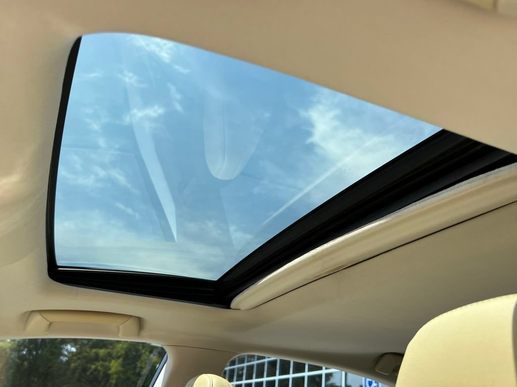 Used 2014 Lexus ES 350 w/ Premium Package FWD image 10