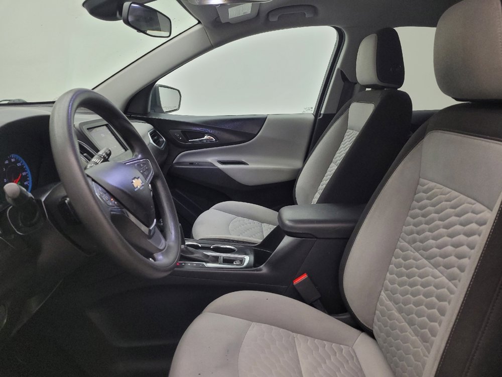 Used 2020 Chevrolet Equinox LS w/ LS Convenience Package image 17