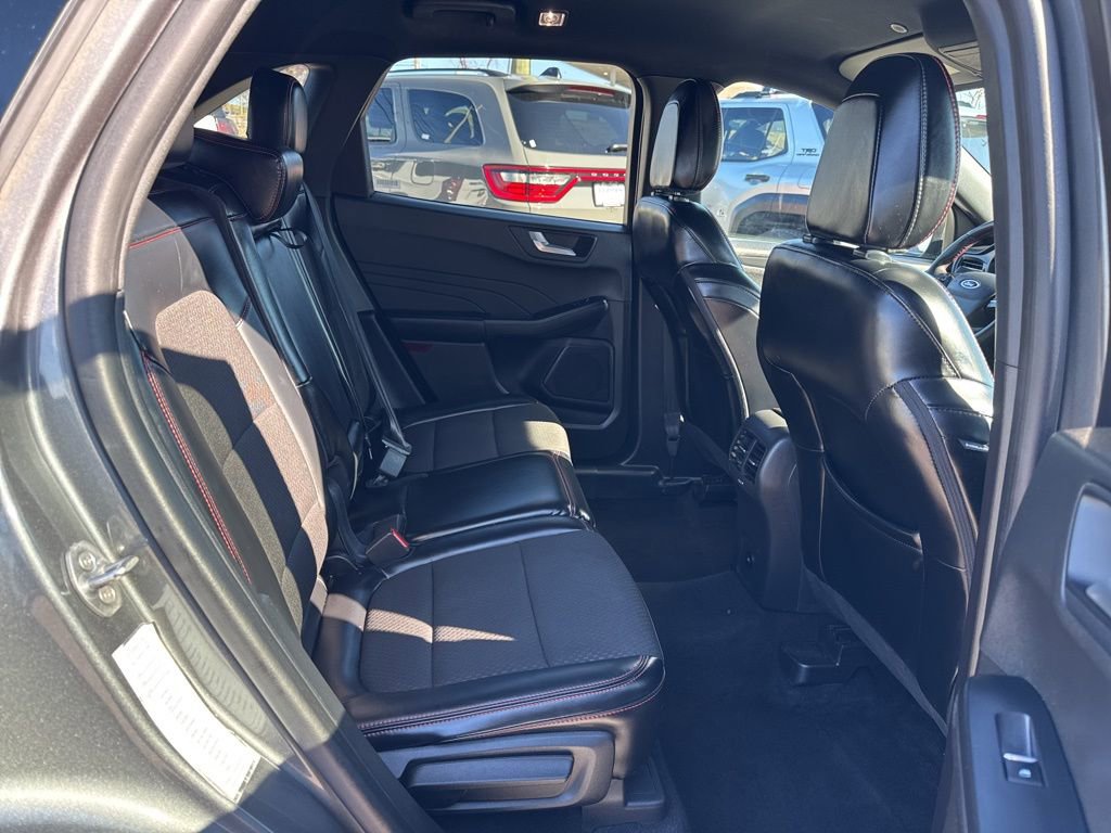 Used 2024 Ford Escape ST-Line w/ Cold Weather Package image 22