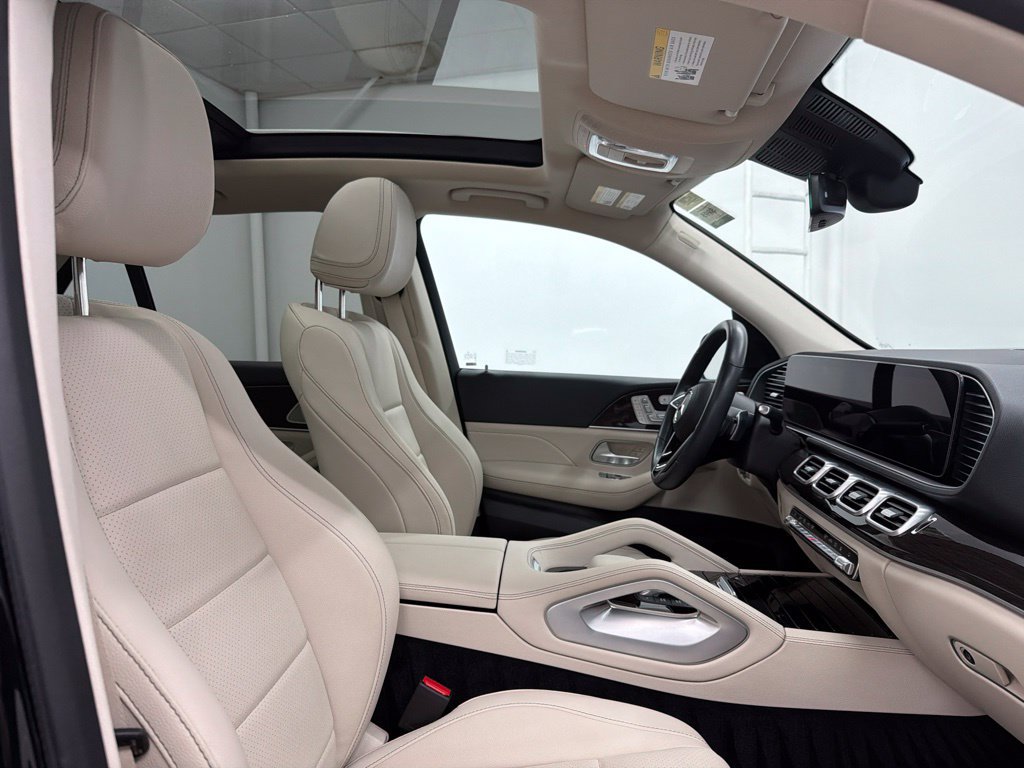 Used 2024 Mercedes-Benz GLE 450e 4MATIC image 31