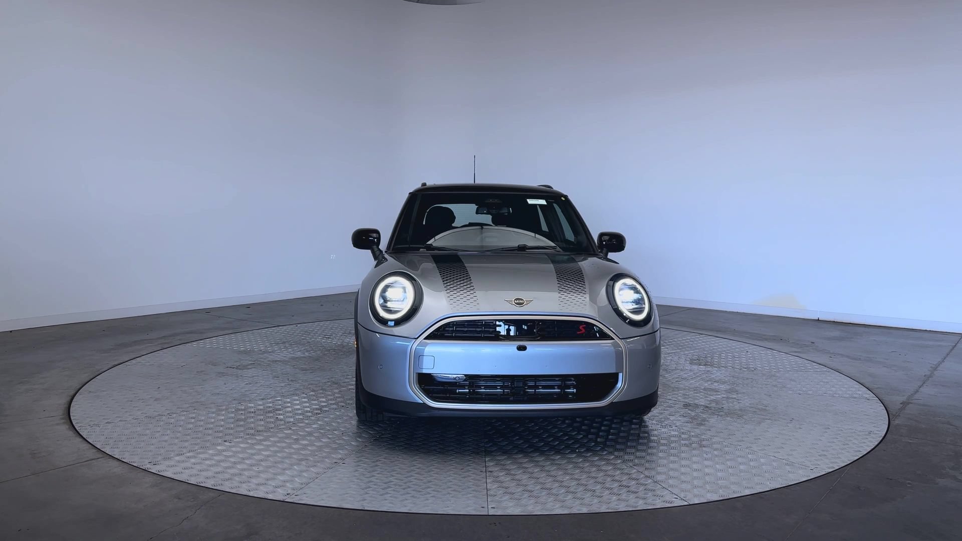 New 2026 MINI Cooper S FWD image 3