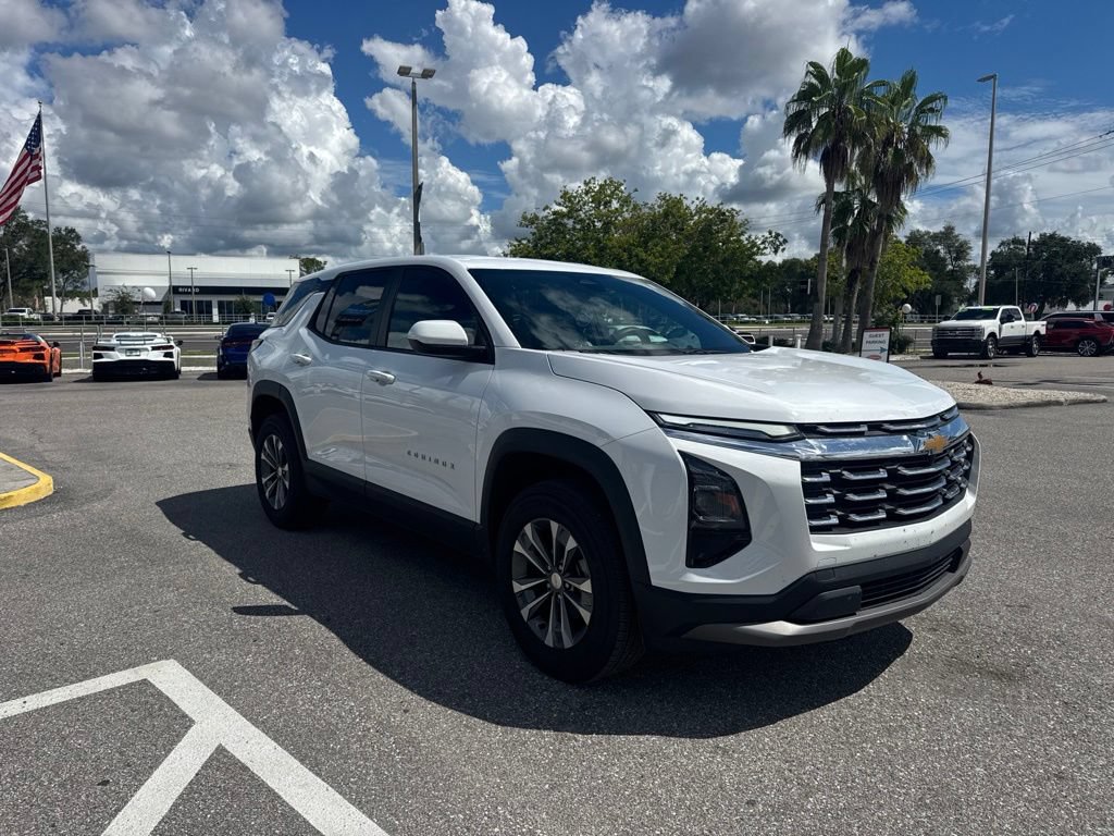 Used 2026 Chevrolet Equinox LT FWD image 6