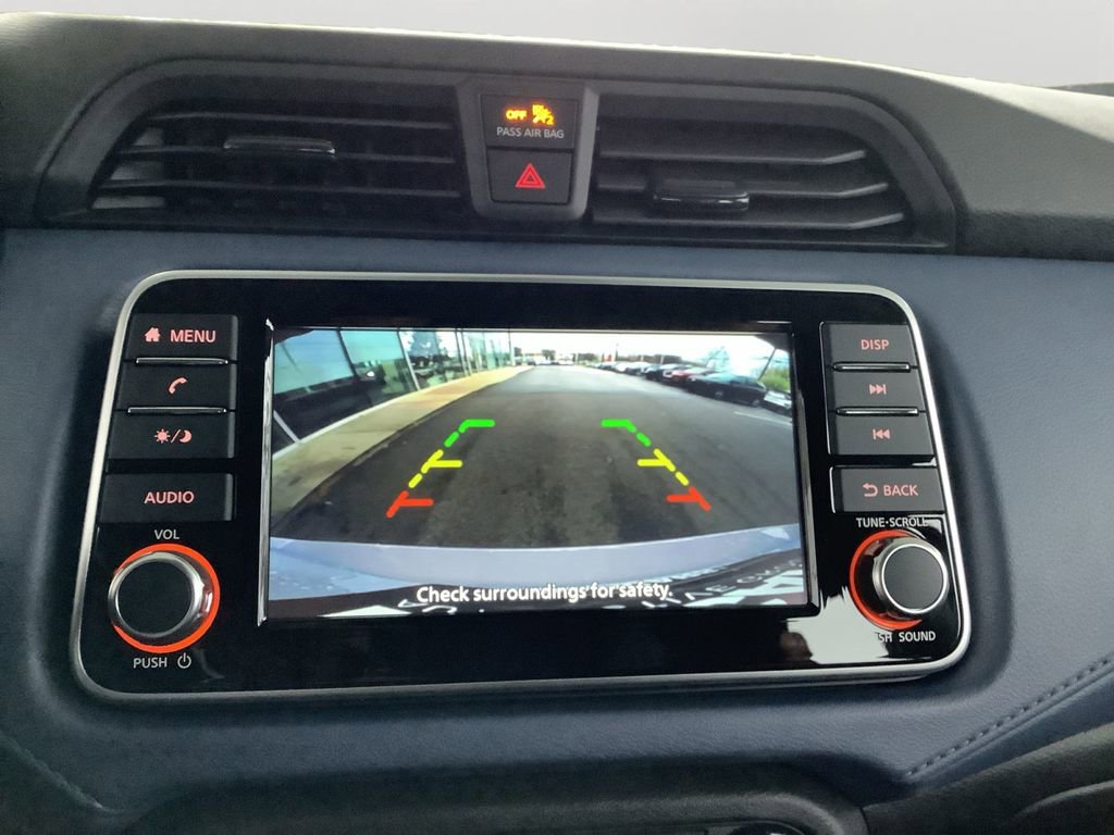 Used 2025 Nissan Versa SV w/ Trunk Package image 26