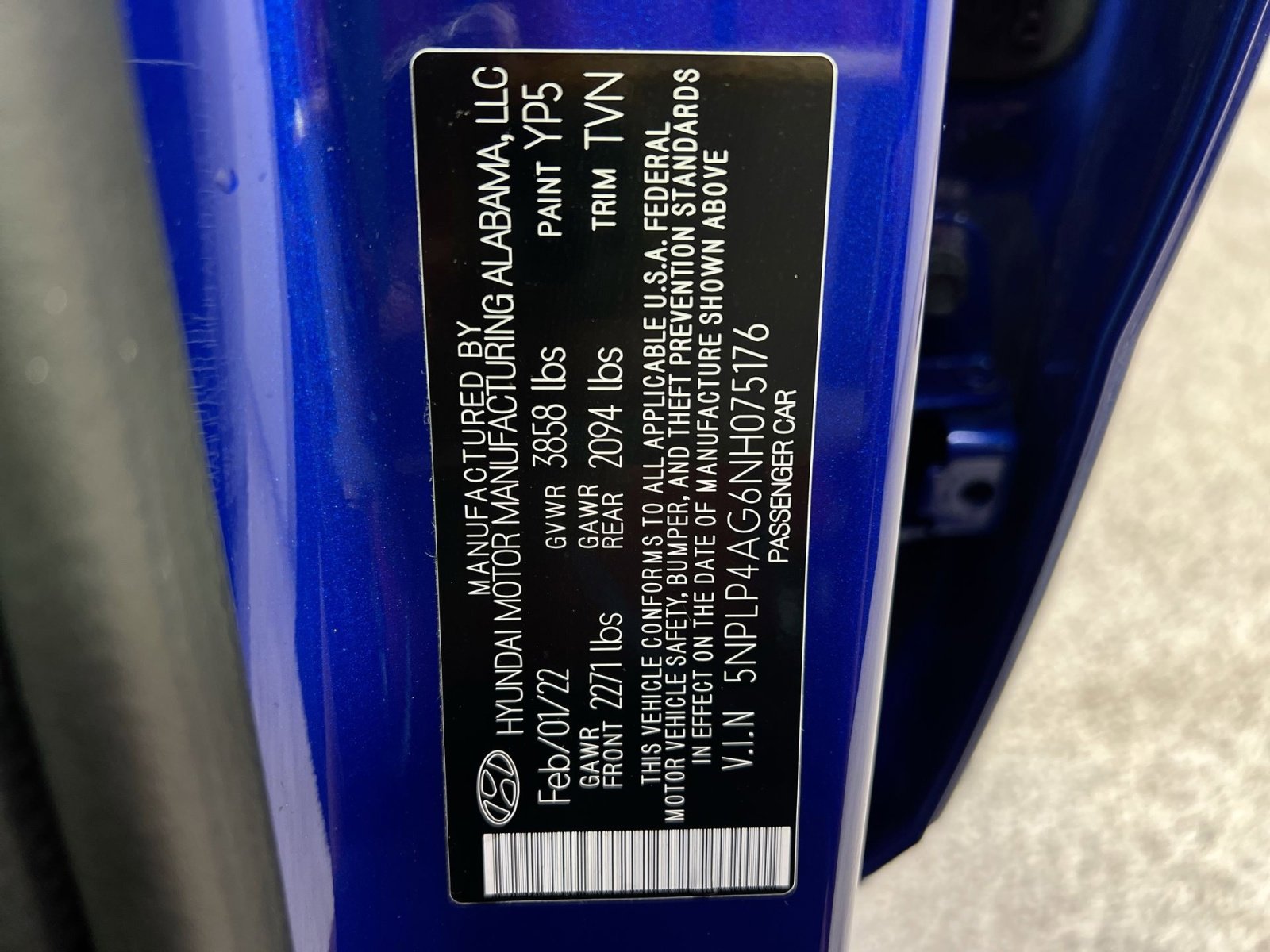 Used 2022 Hyundai Elantra Limited image 34