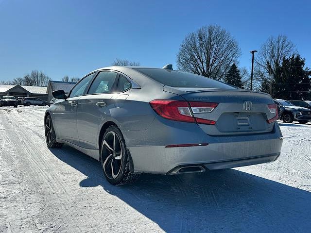 Used 2018 Honda Accord Sport image 5