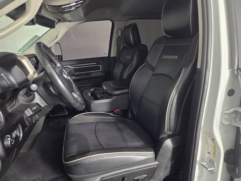 Used 2024 RAM 2500 Laramie w/ Safety Group AWD/4WD image 11