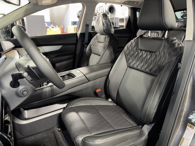 New 2026 Nissan Murano Platinum image 17