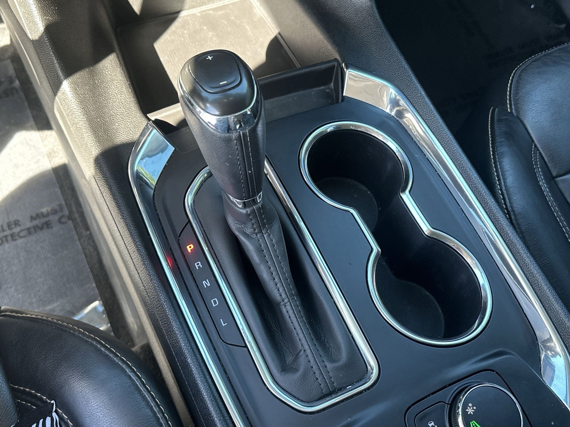 Used 2020 Chevrolet Traverse RS image 23