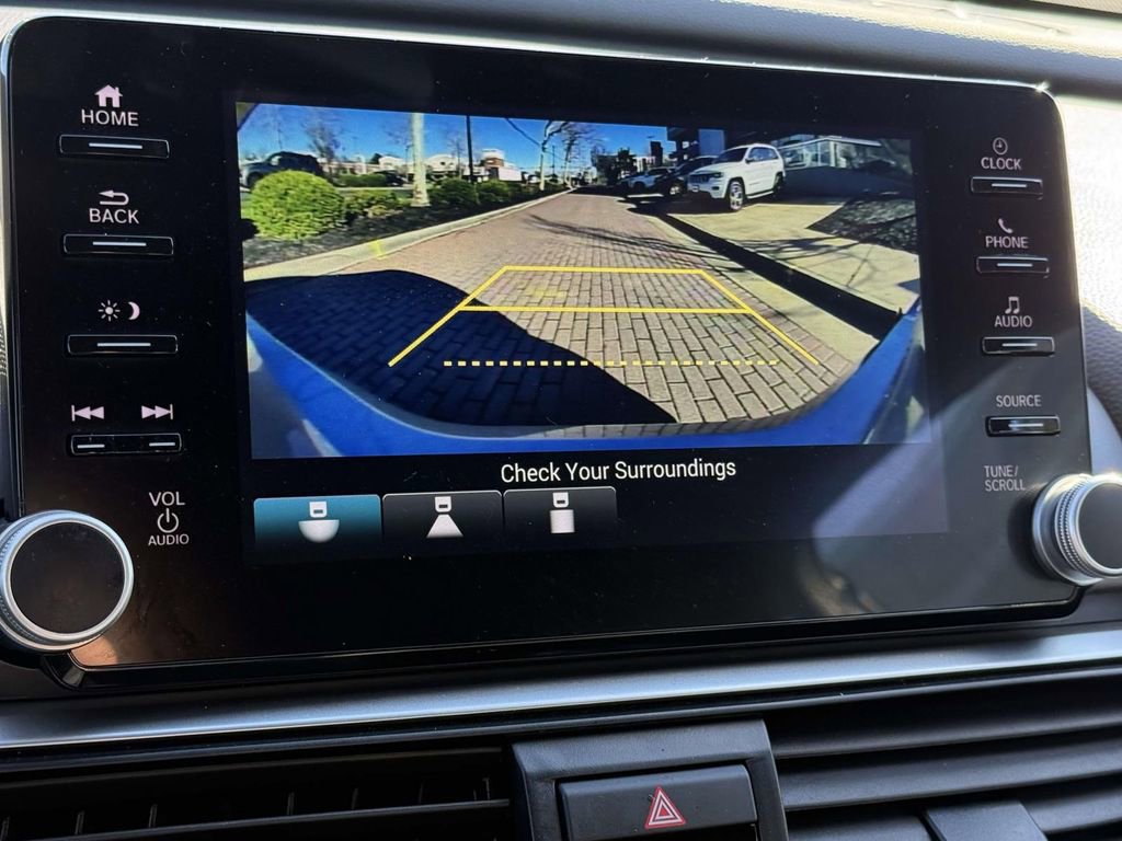 Used 2022 Honda Accord Sport image 18