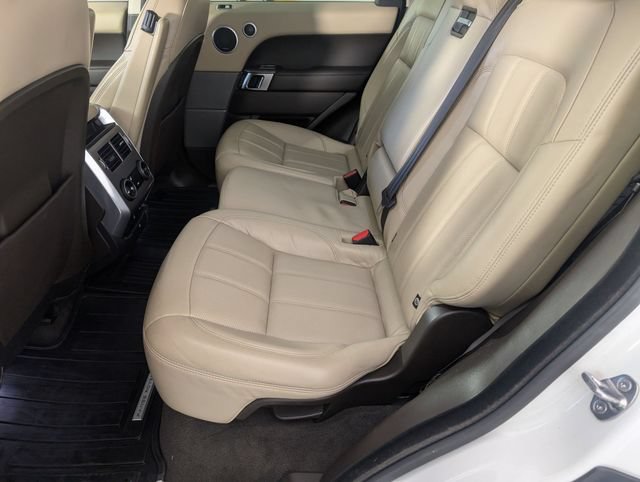 Used 2018 Land Rover Range Rover Sport HSE AWD/4WD image 25