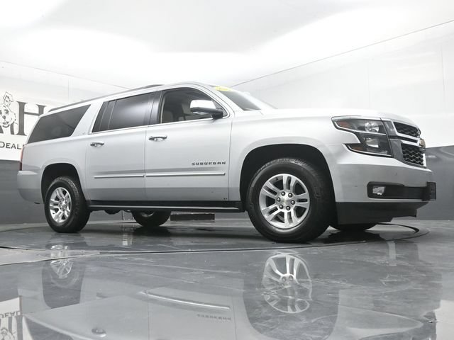 Used 2019 Chevrolet Suburban LT AWD/4WD image 2