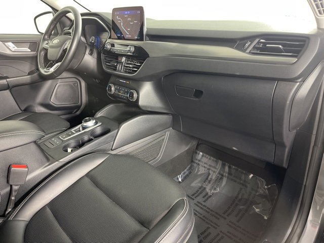 Used 2022 Ford Escape Titanium image 33