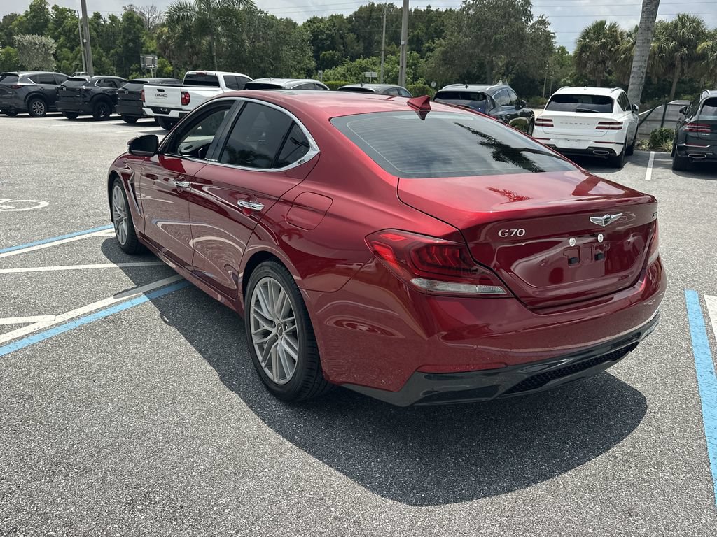 Used 2021 Genesis G70 2.0T w/ Elite Package RWD image 9