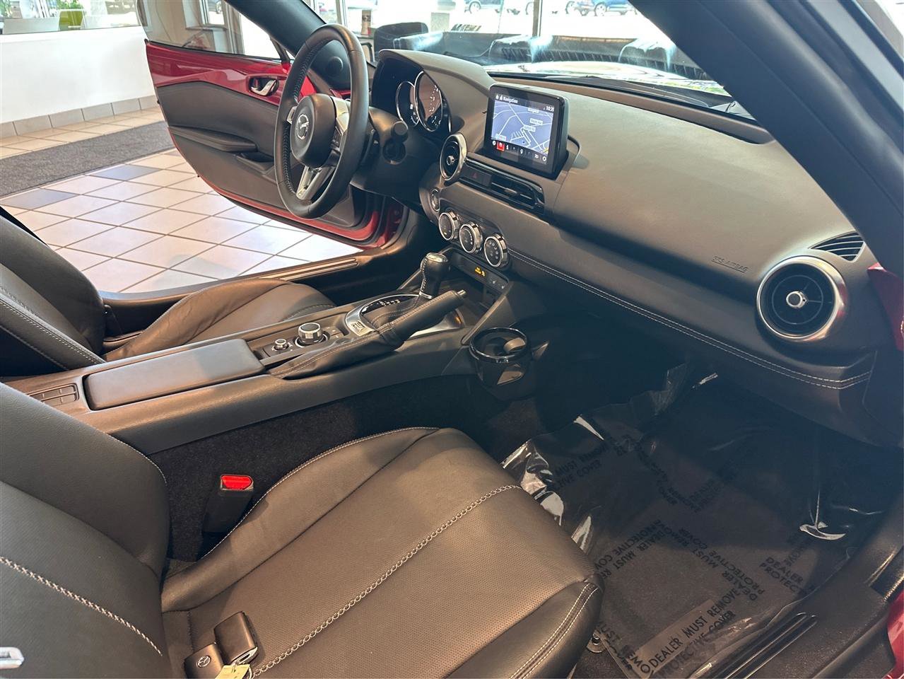 Used 2022 MAZDA MX-5 Miata Grand Touring RWD image 36