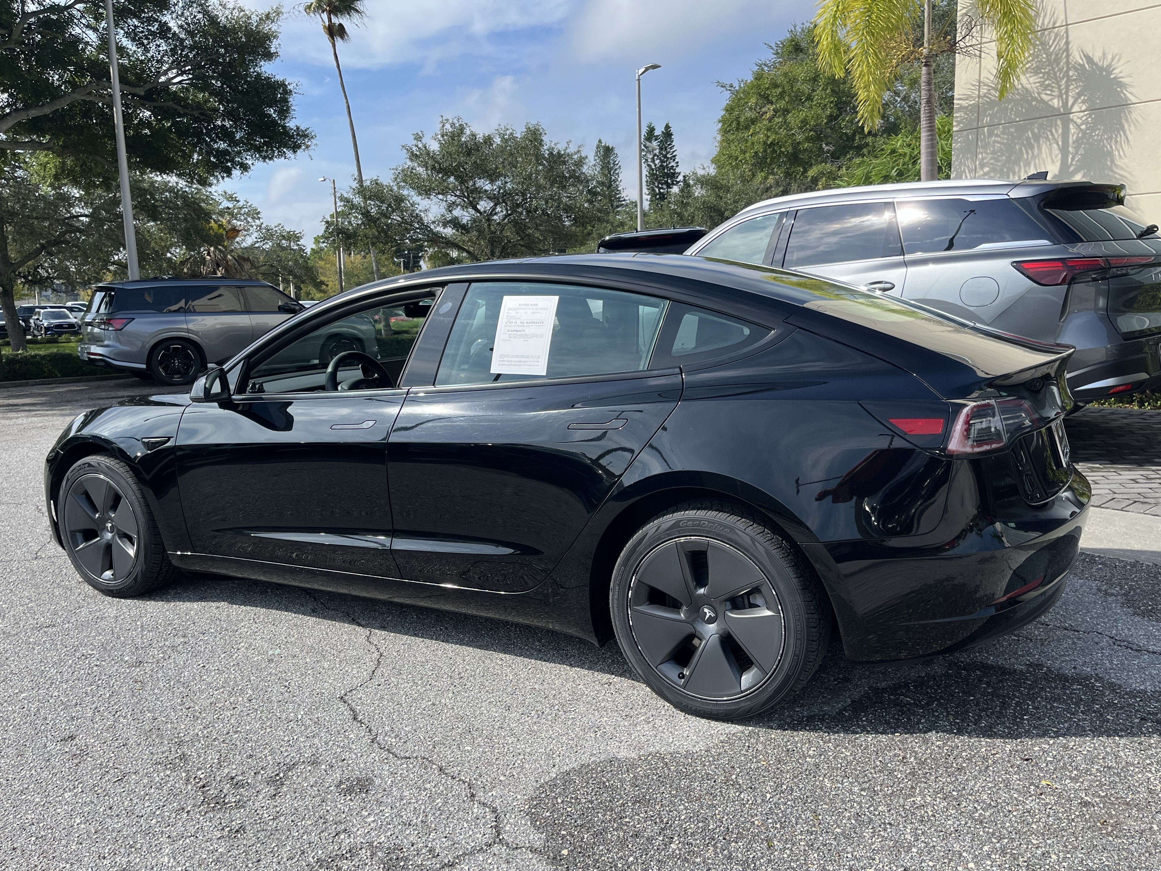 Used 2023 Tesla Model 3 Standard Range RWD image 7