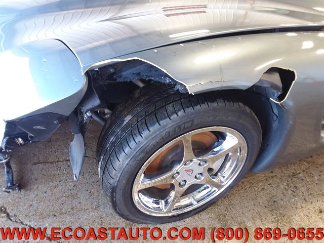 Used 2004 Chevrolet Corvette Convertible w/ Preferred Equipment Group RWD image 15