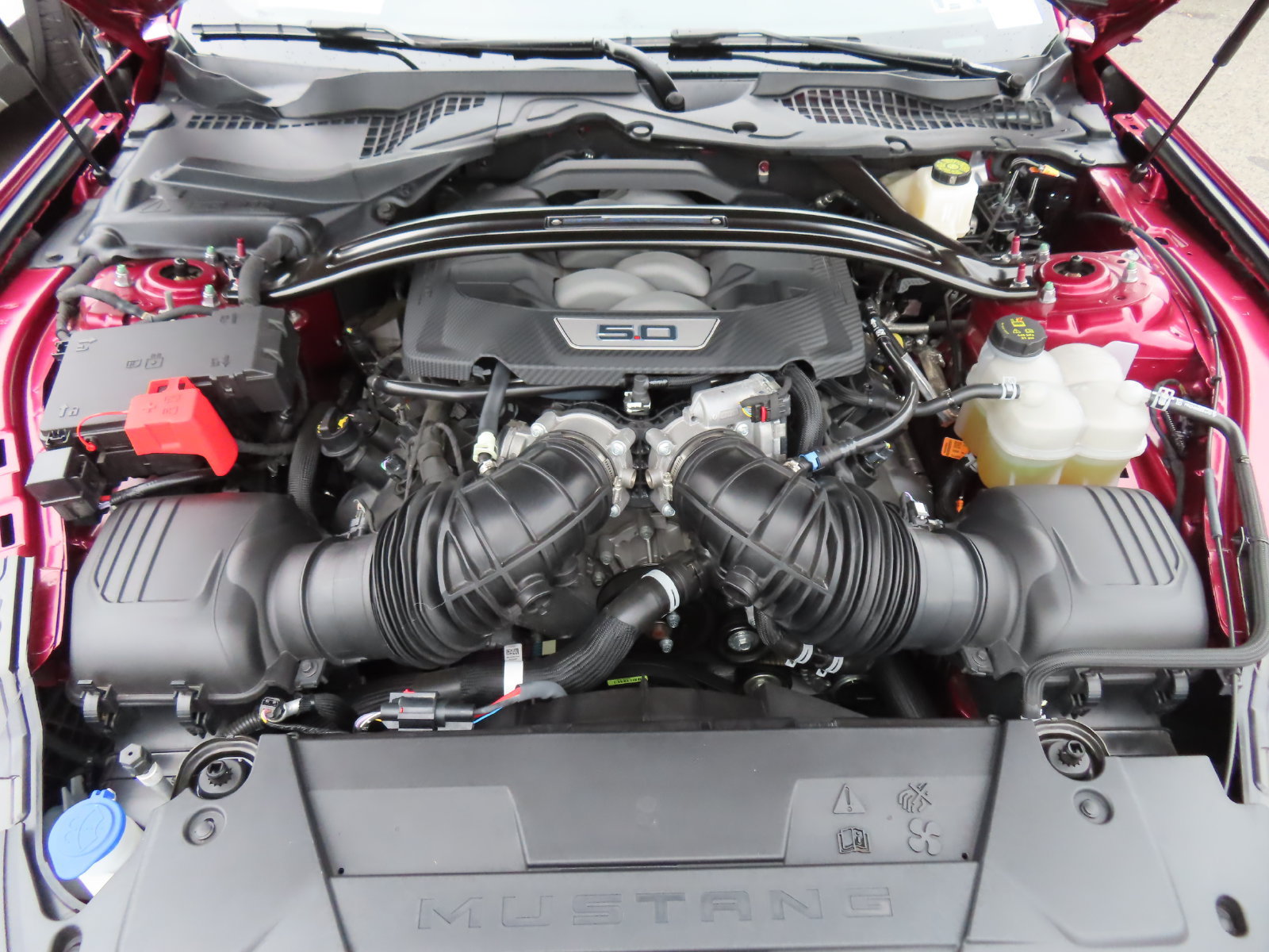 Certified 2025 Ford Mustang Dark Horse RWD image 16