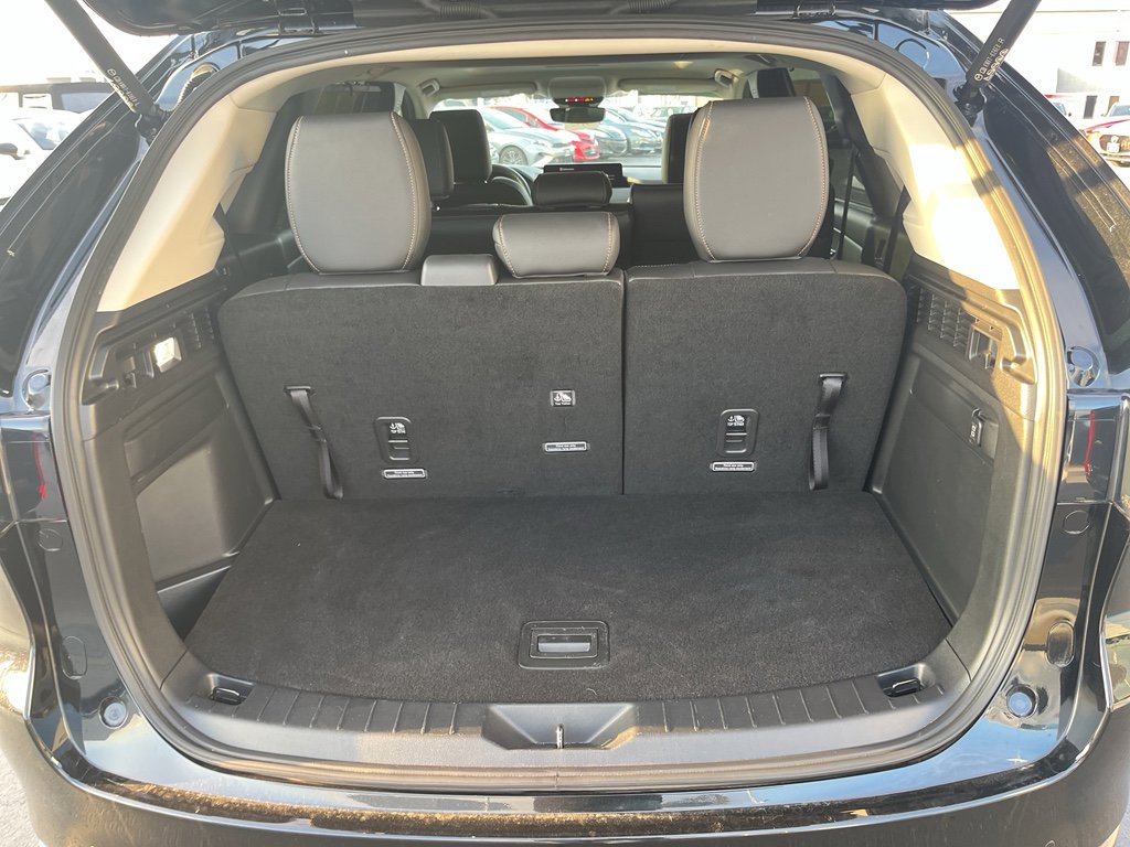 Certified 2025 MAZDA CX-90 3.3 Turbo w/ Preferred Package image 26