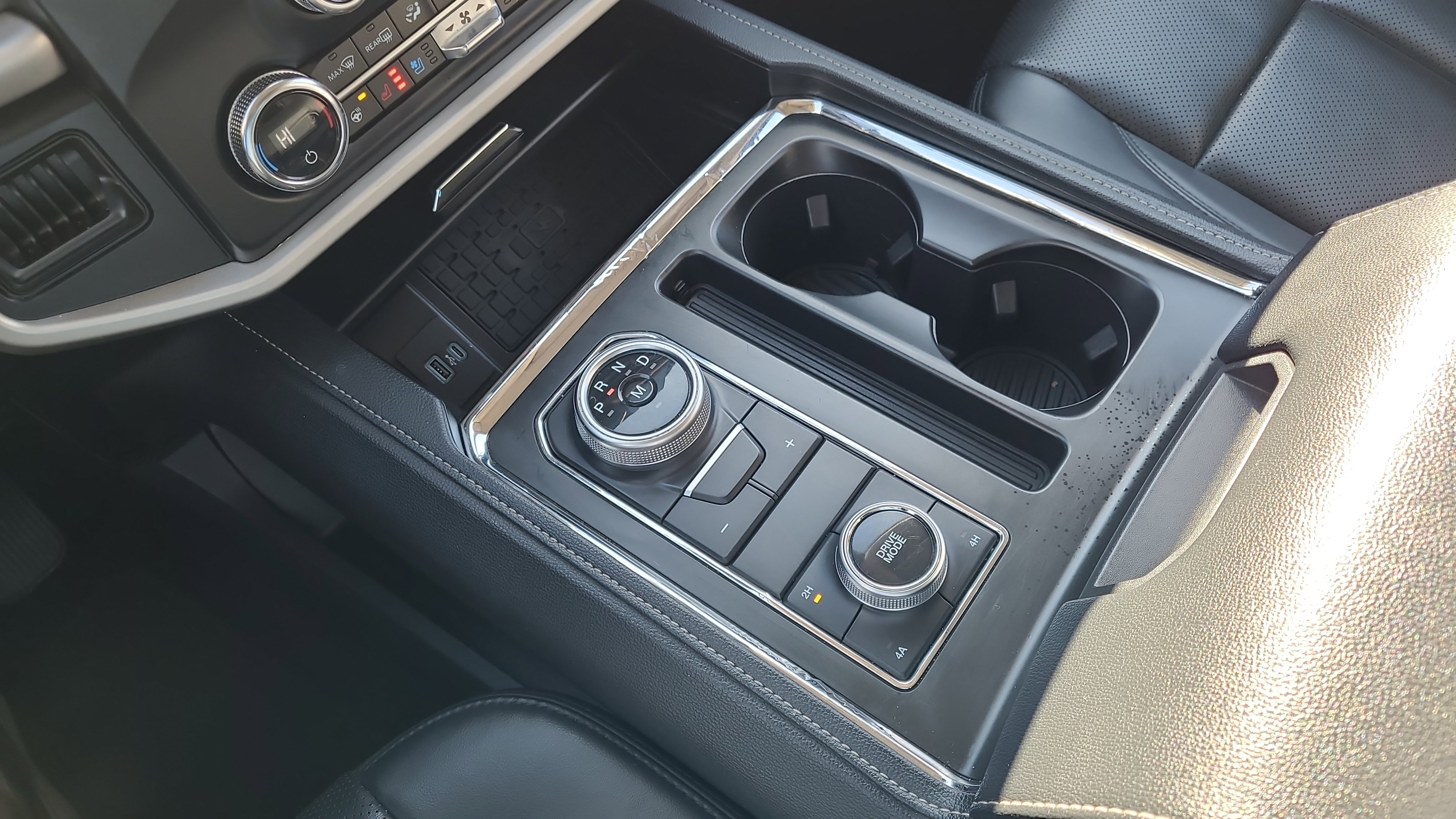 Certified 2022 Ford Expedition XLT image 22