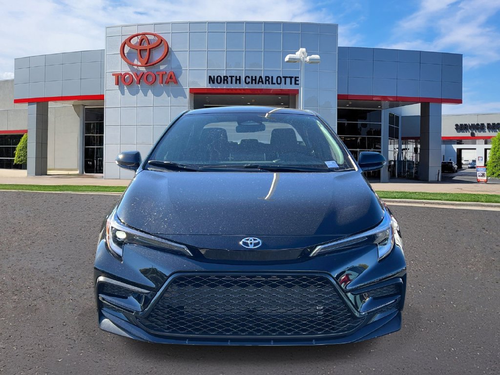 New 2027 Toyota Corolla SE FWD image 3