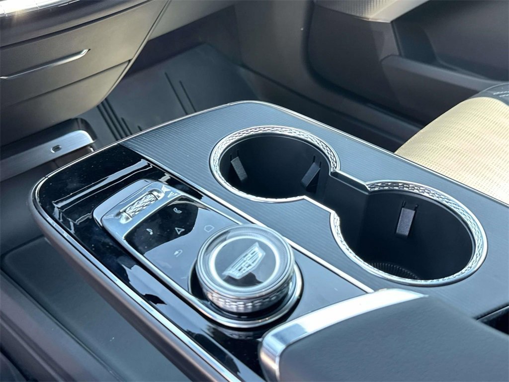 New 2026 Cadillac Lyriq Premium Luxury image 13