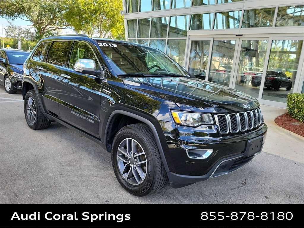 Used 2019 Jeep Grand Cherokee Limited image 2