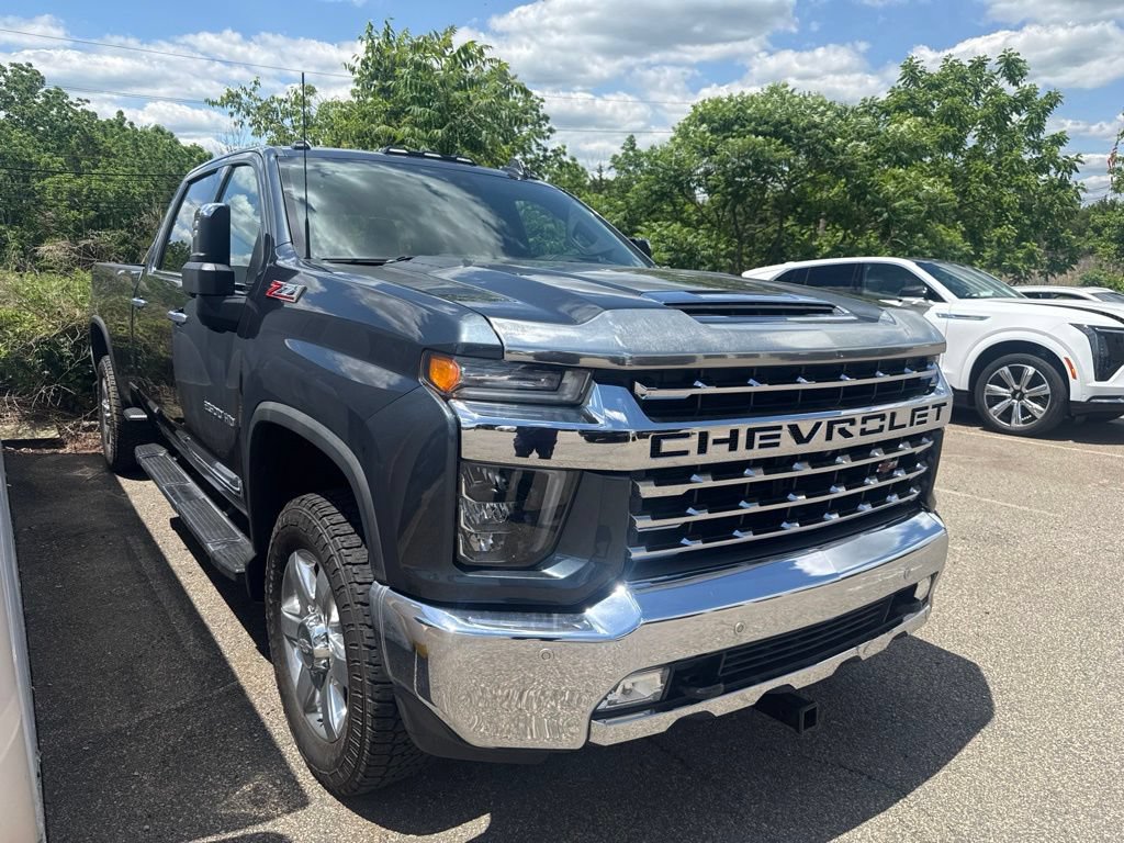 Used 2020 Chevrolet Silverado 2500 LTZ w/ LTZ Premium Package AWD/4WD image 6