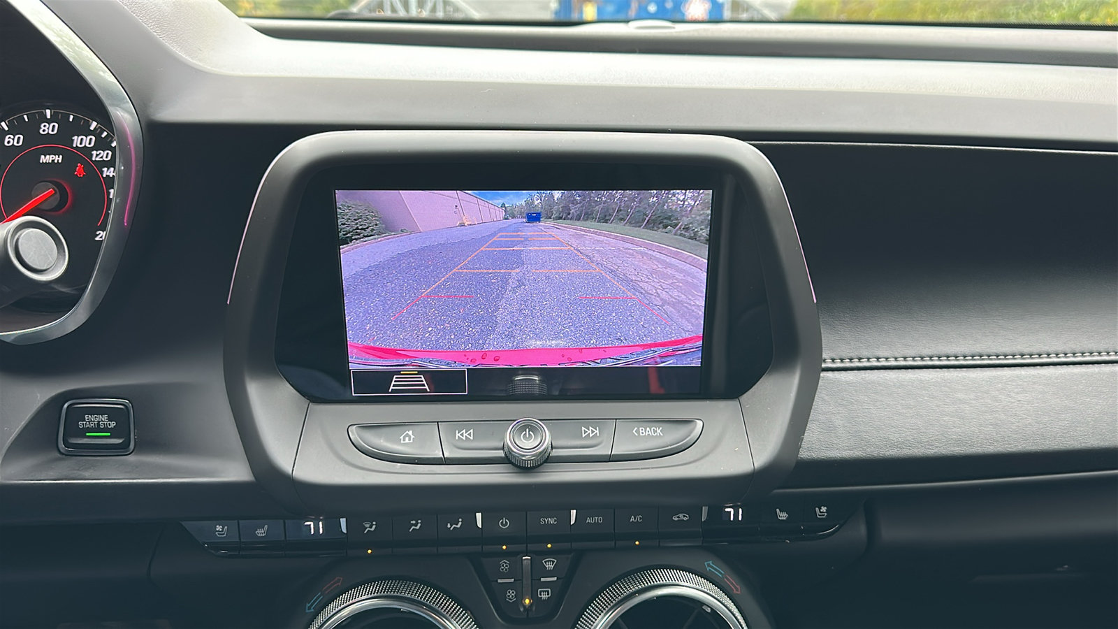 Used 2020 Chevrolet Camaro SS RWD image 23