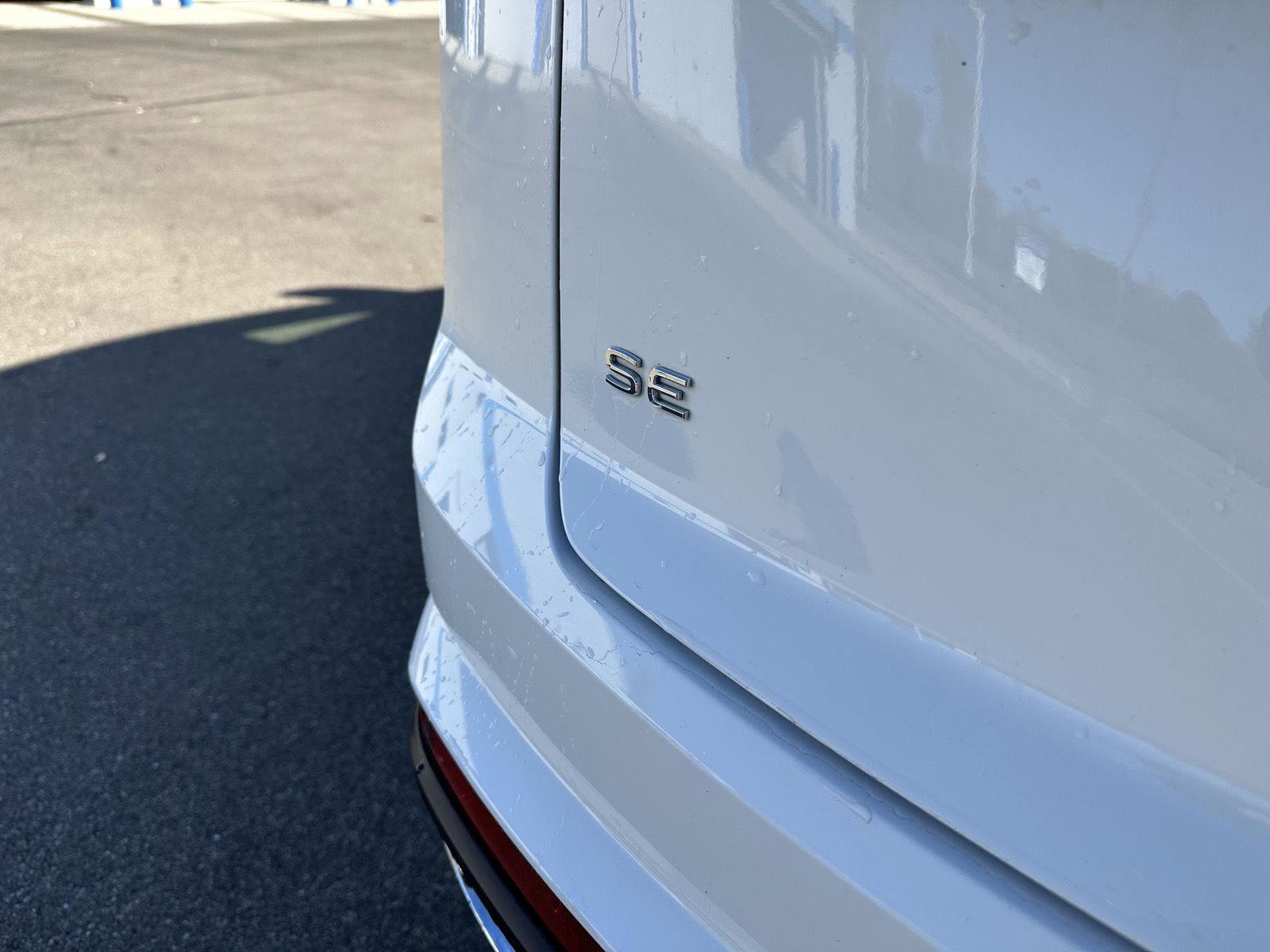 Used 2025 Volkswagen Atlas Cross Sport SE image 5