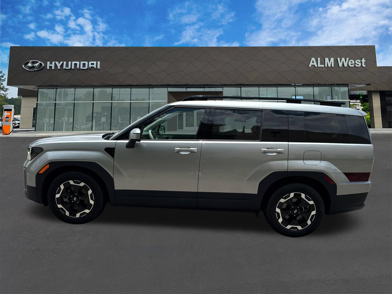 Certified 2024 Hyundai Santa Fe SEL FWD image 8