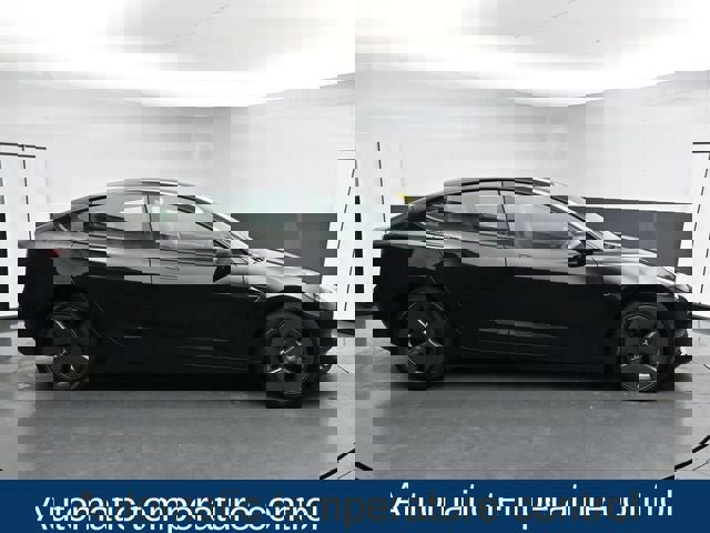 Used 2022 Tesla Model 3 Long Range image 12