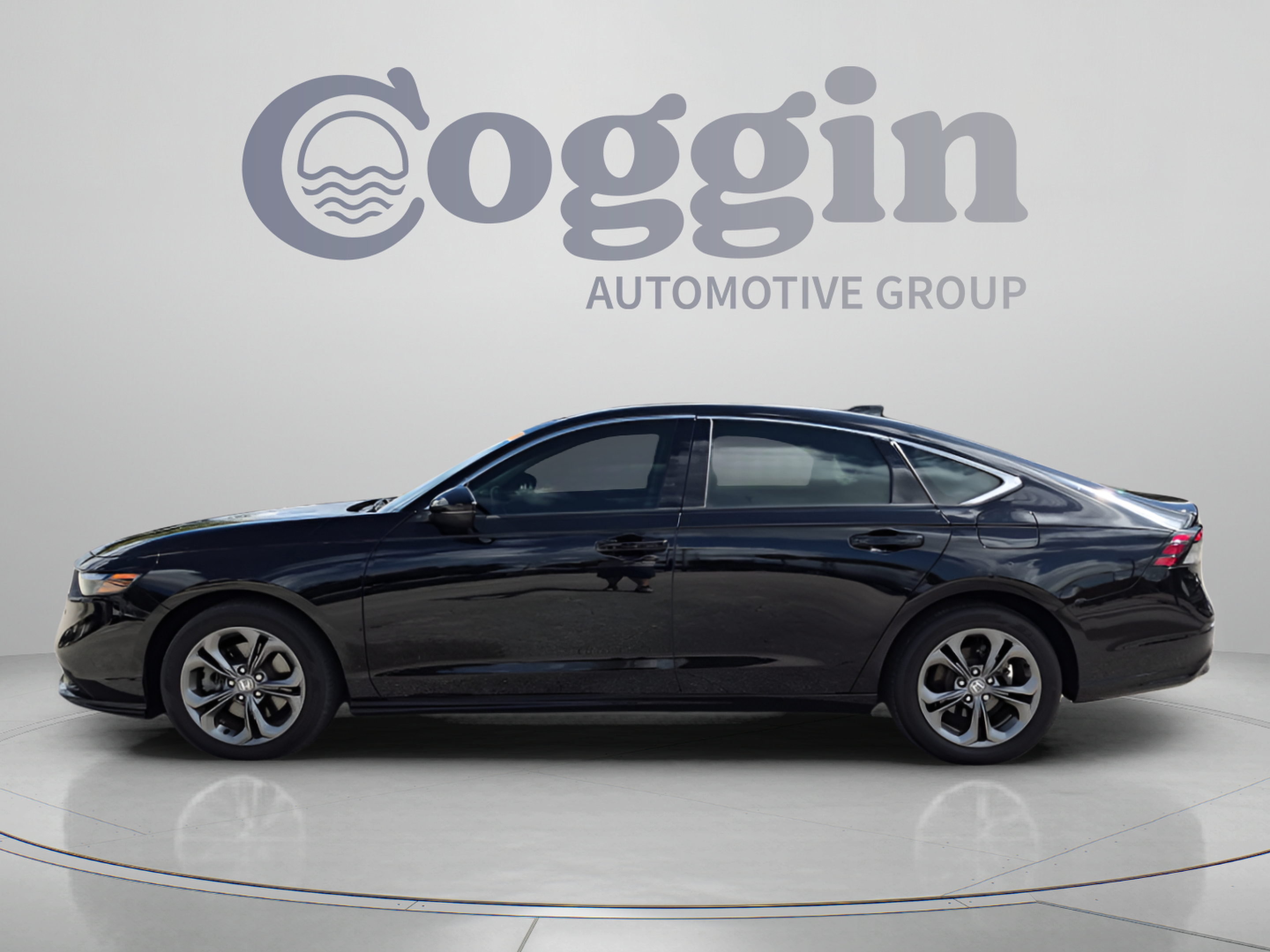 Certified 2023 Honda Accord EX-L image 3