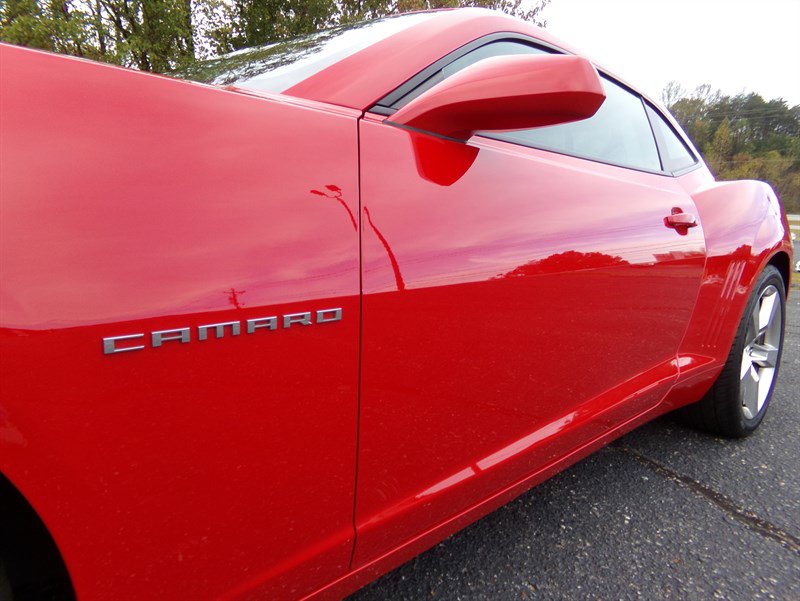 Used 2010 Chevrolet Camaro SS w/ RS Package image 9