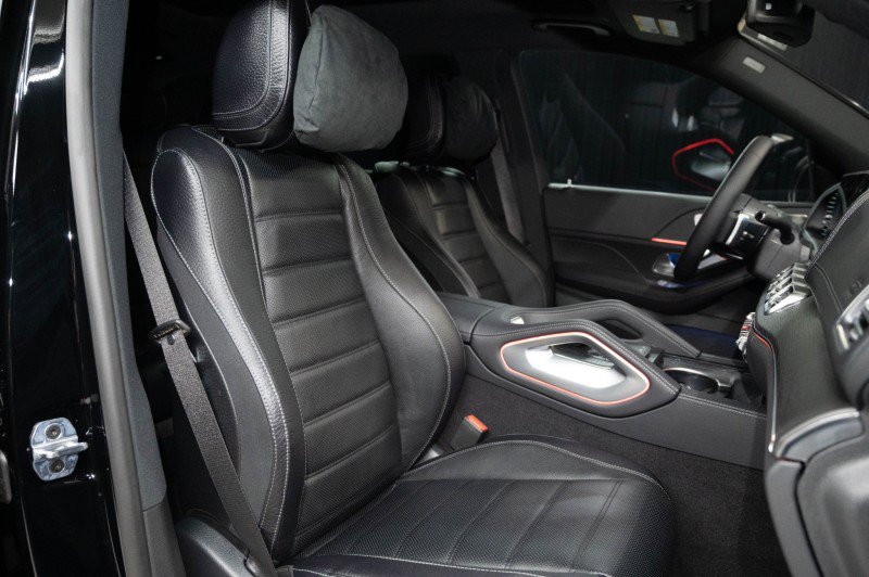 New 2026 Mercedes-Benz GLS 450 4MATIC image 13