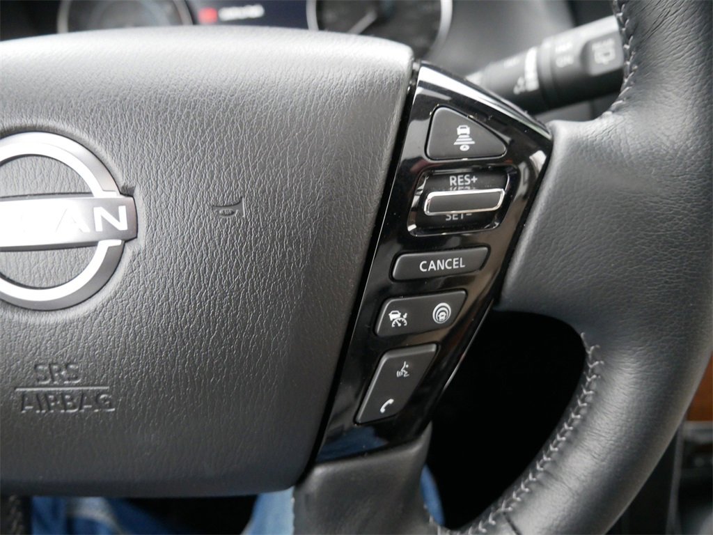 Used 2024 Nissan Armada SL w/ Captain's Chairs Package image 28