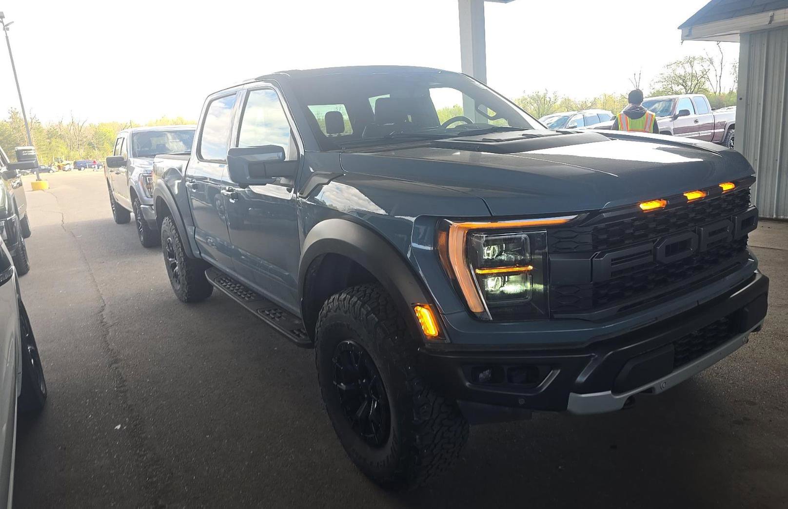 Used 2023 Ford F150 Raptor w/ Raptor 37 Performance Package AWD/4WD image 3
