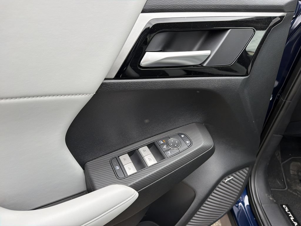 New 2026 Mitsubishi Outlander SE AWD/4WD image 14
