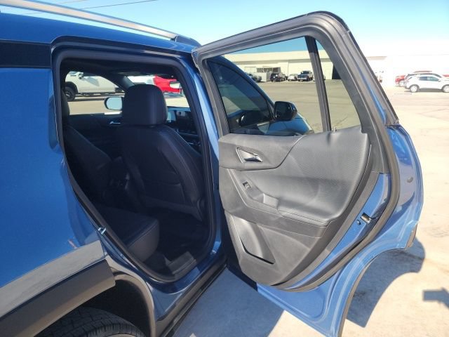 New 2026 Chevrolet Equinox LT w/ Convenience Package II FWD image 23