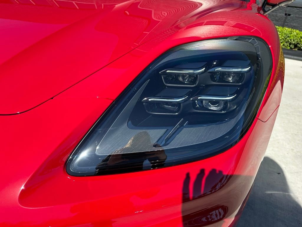 Used 2026 Porsche Panamera image 13