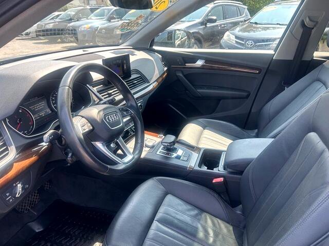 Used 2018 Audi Q5 2.0T Premium Plus image 4