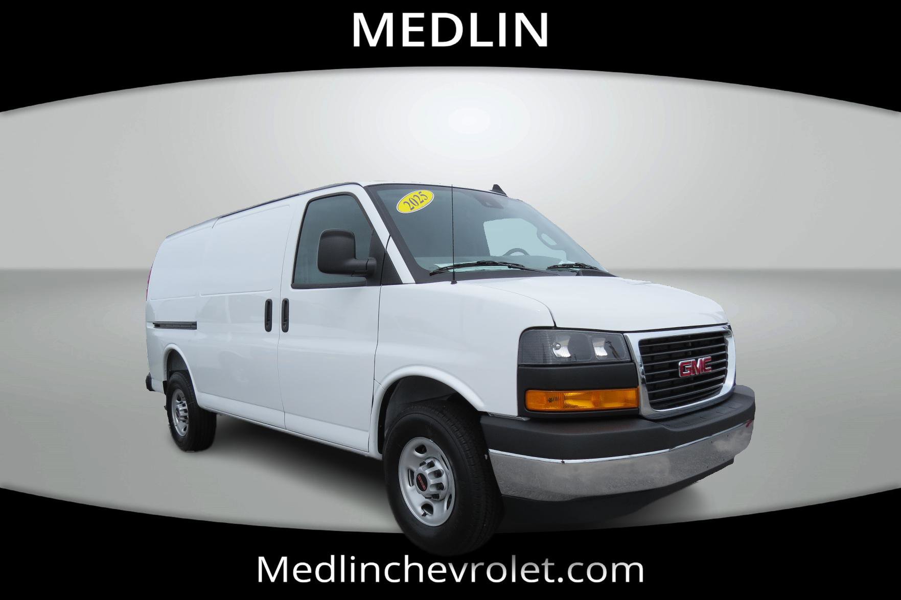 Used 2025 GMC Savana 3500 Work Van 3D Cargo Van w/ Driver Convenience Package image 2