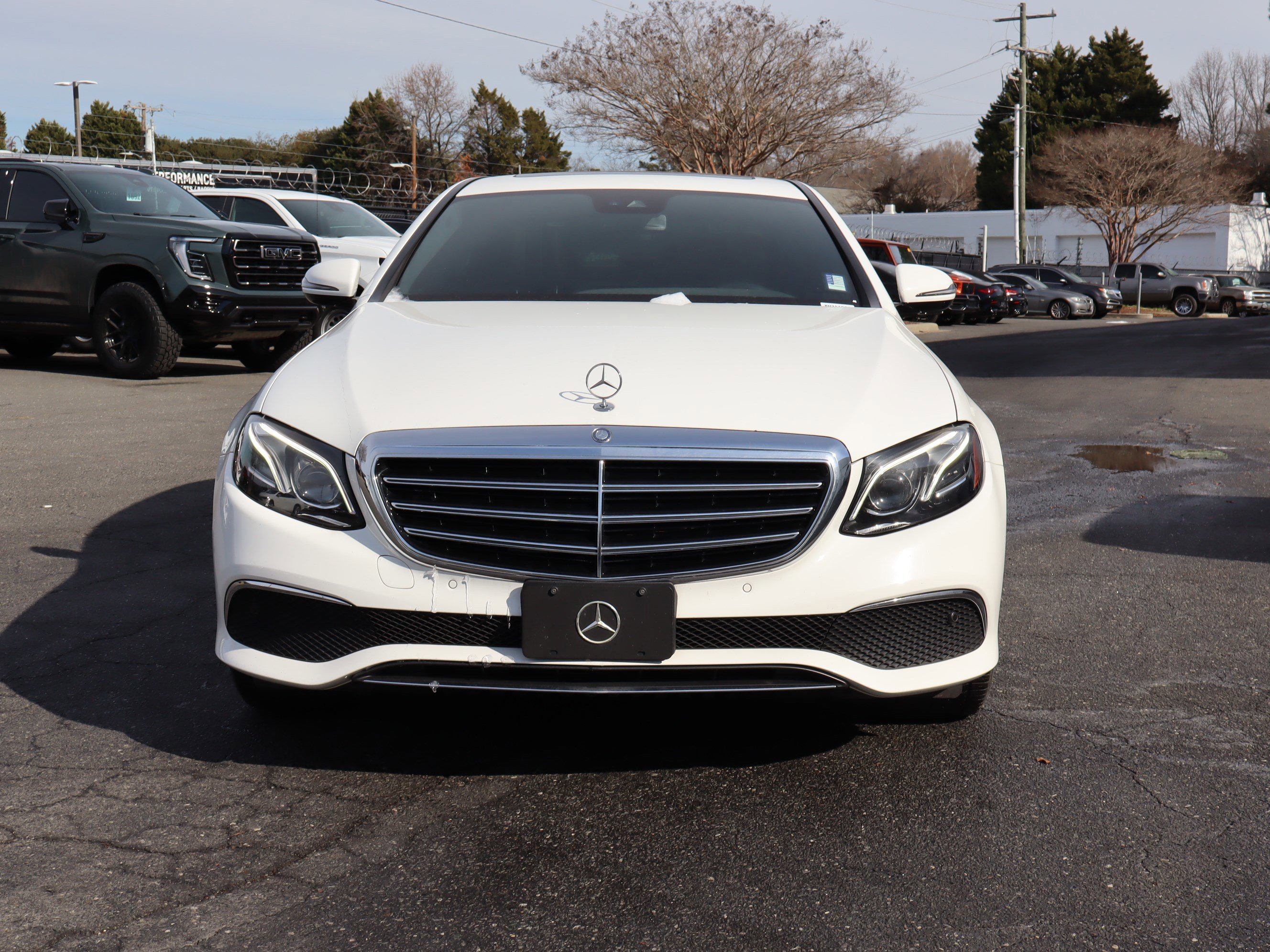 Used 2017 Mercedes-Benz E 300 E 300 Luxury image 3