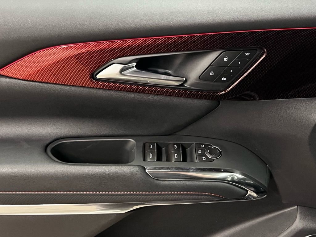 New 2026 Chevrolet Traverse RS w/ LPO, Floor Liner Package image 16