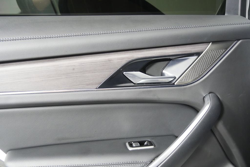 Used 2023 Jaguar F-PACE S AWD/4WD image 12